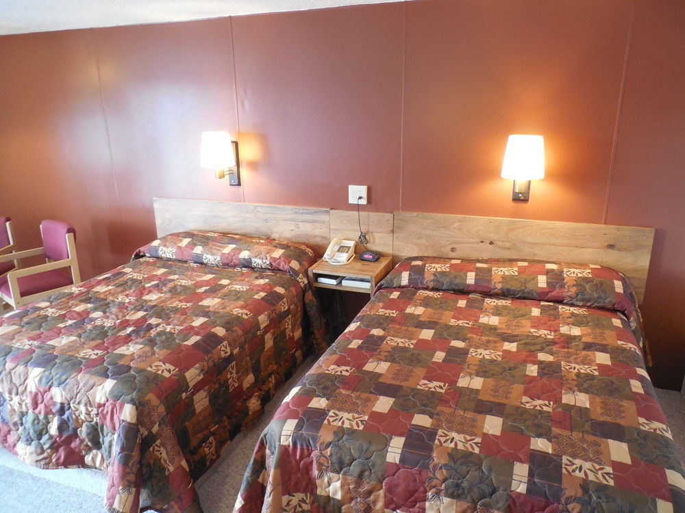 Motel 70 High Hill Bagian luar foto
