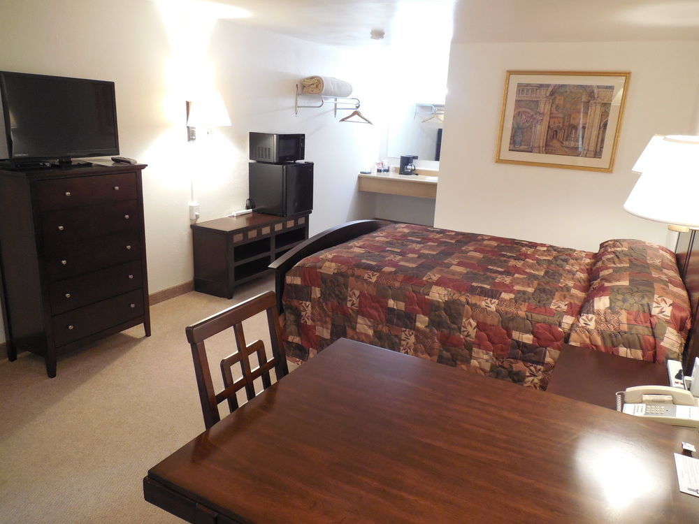 Motel 70 High Hill Bagian luar foto