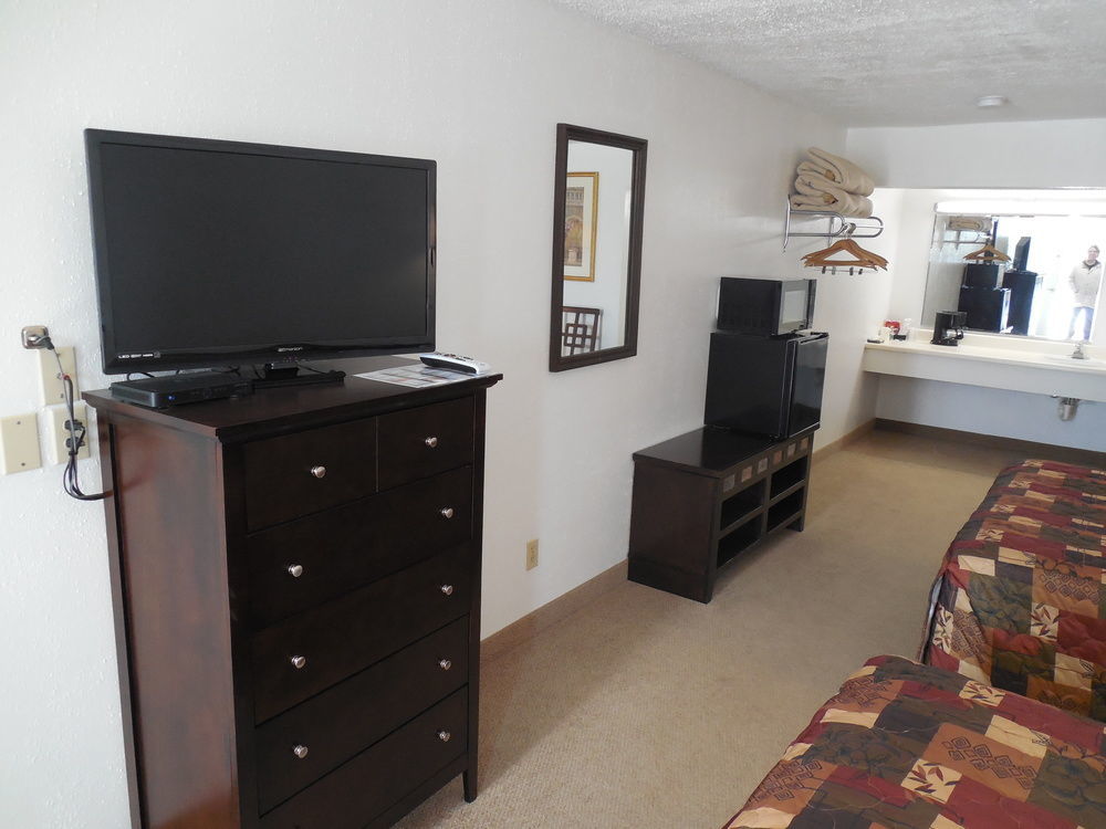 Motel 70 High Hill Bagian luar foto