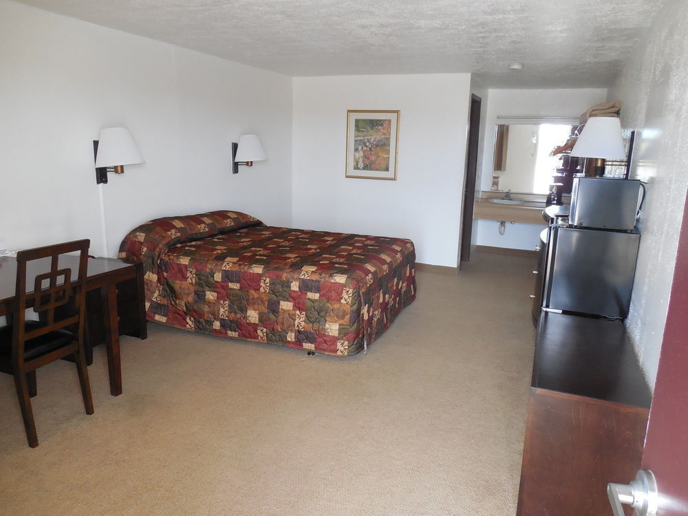Motel 70 High Hill Bagian luar foto