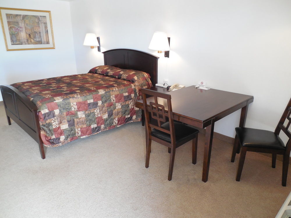Motel 70 High Hill Bagian luar foto